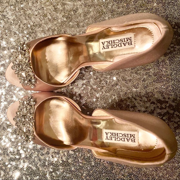 Badgley Mischka Shoes - Badgley Mischka satin heels